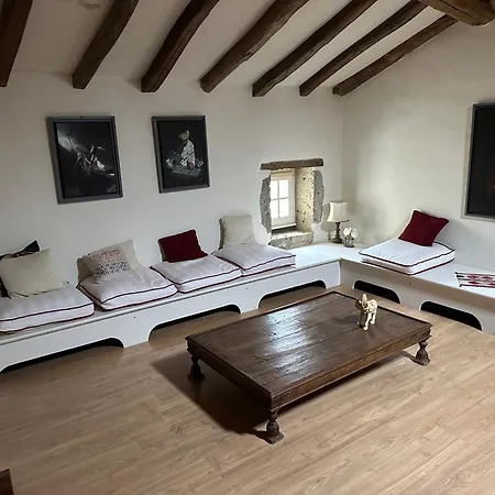 Chateau De Mazelieres Penzion 3*