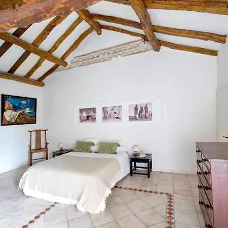 Chateau De Mazelieres 3*