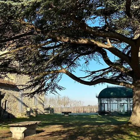 Chateau De Mazelieres 3*