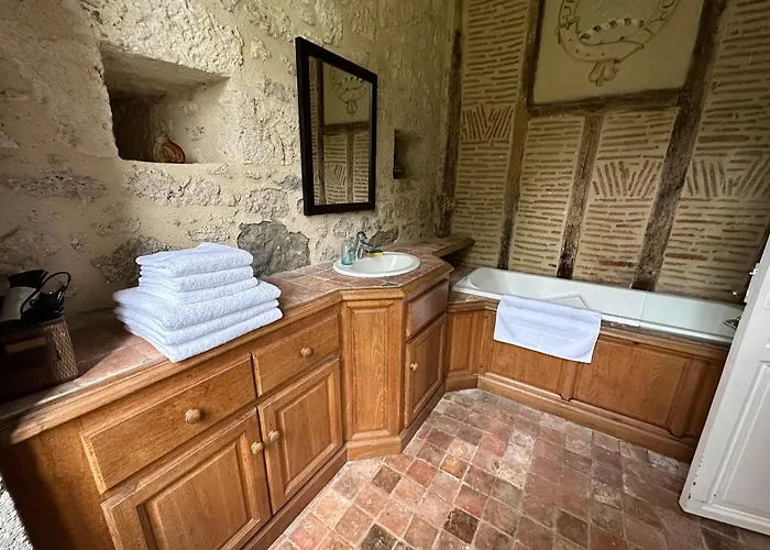 Chateau De Mazelieres Gasthuis