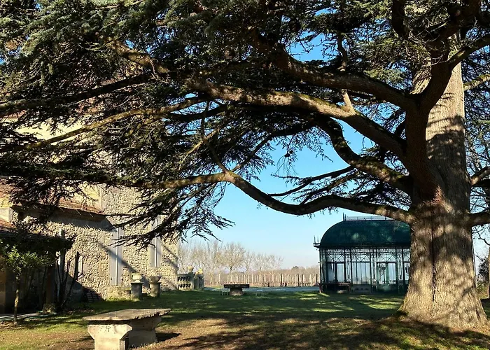 Chateau De Mazelieres 3*