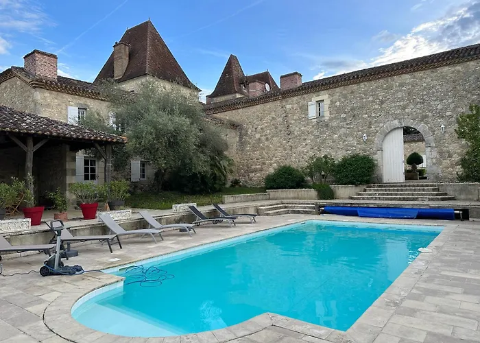 Chateau De Mazelieres Gasthuis 3*